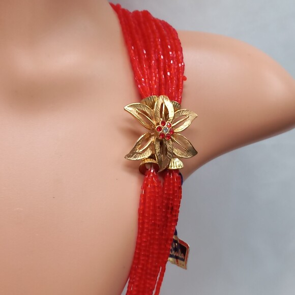 PAKULA Red/Orange seed bead torsade necklace with flower clasp - Picture 2 of 6